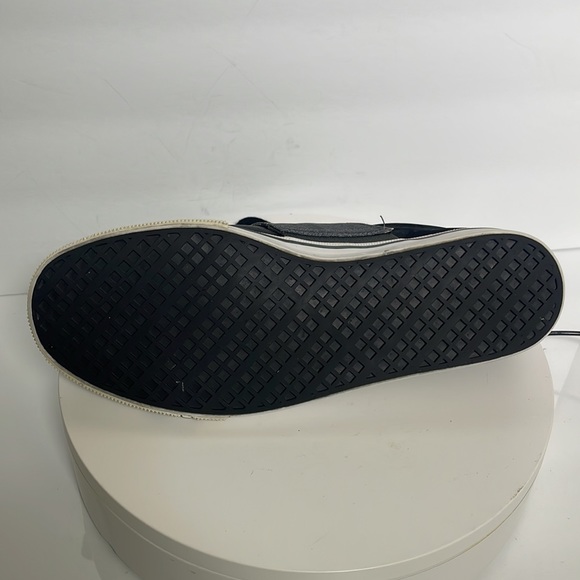 Puma sneakers black grey size 10.5 - Picture 8 of 13